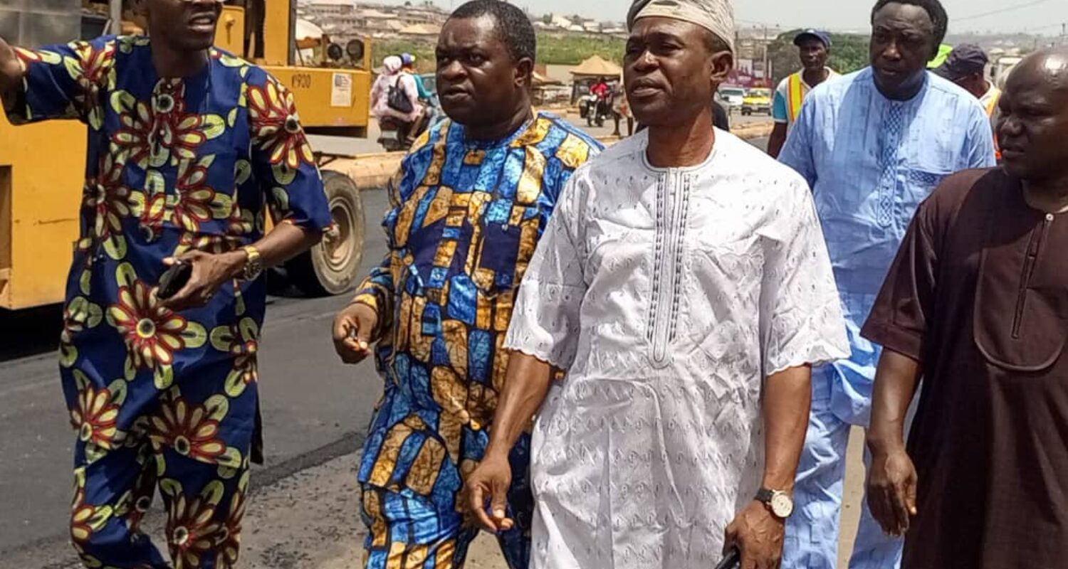 Hon. Musibau Sanusi Adeshina Transforms Ogbere Tioya River Bank in Ona Ara LG