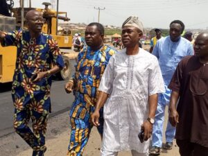 Read more about the article Hon. Musibau Sanusi Adeshina Transforms Ogbere Tioya River Bank in Ona Ara LG
