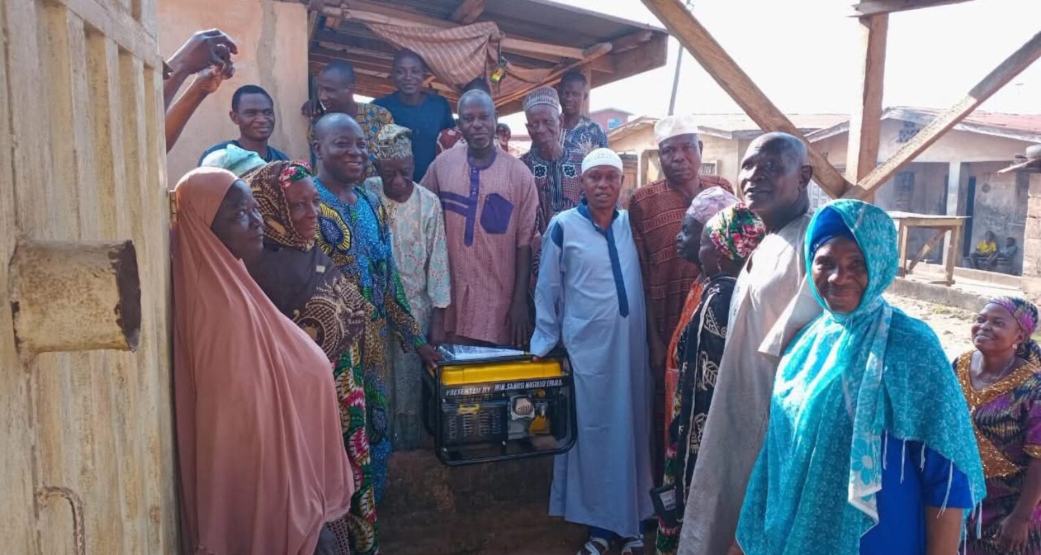 Hon. Musibau Sanusi Adeshina Supports Widows with Cash Gifts and Food Distribution in Ona Ara LG